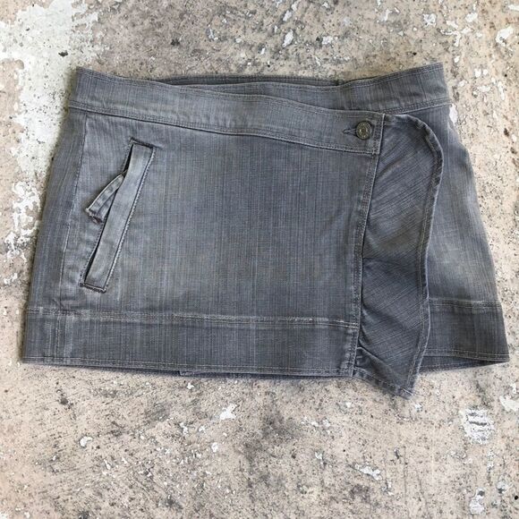 Jean Skirt  - Picture 1 of 3